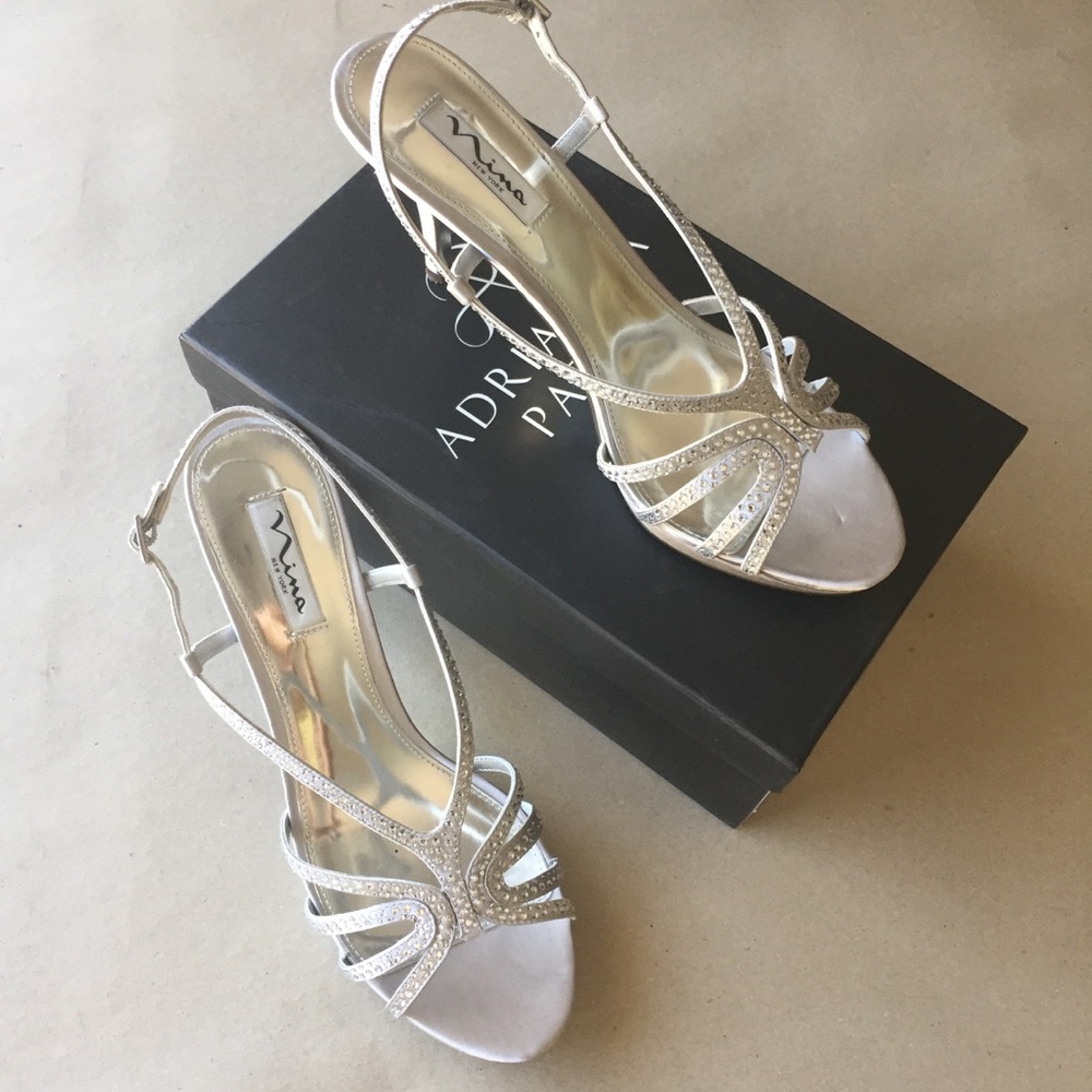 Adrianna Pappel Shimmering Formal Shoes Sz 10